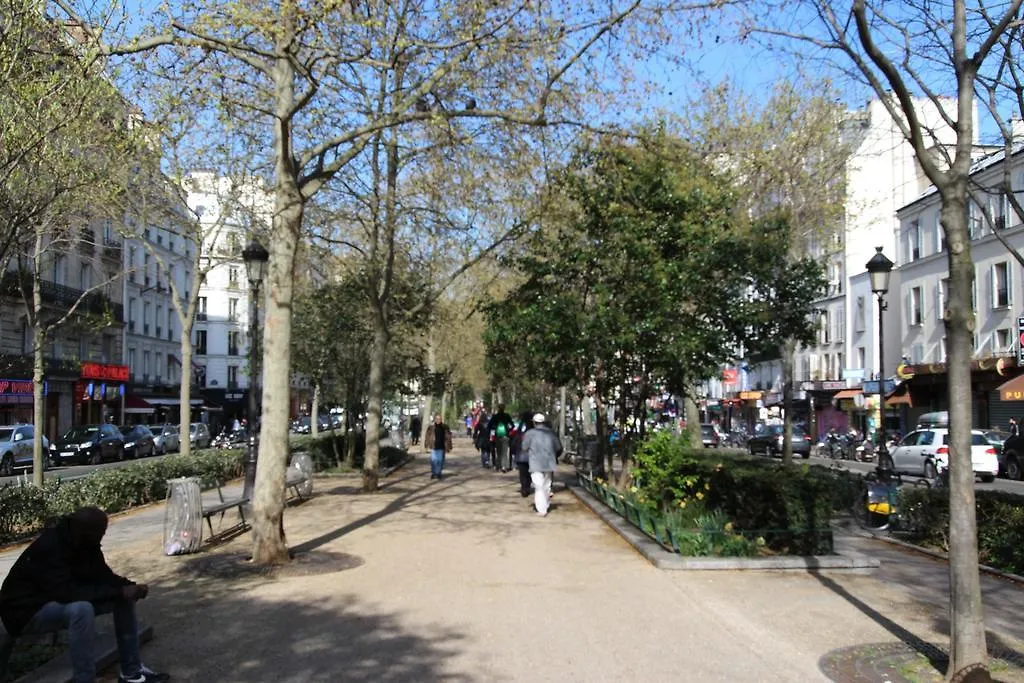 Отель Mercure Pigalle Sacre Coeur 4*