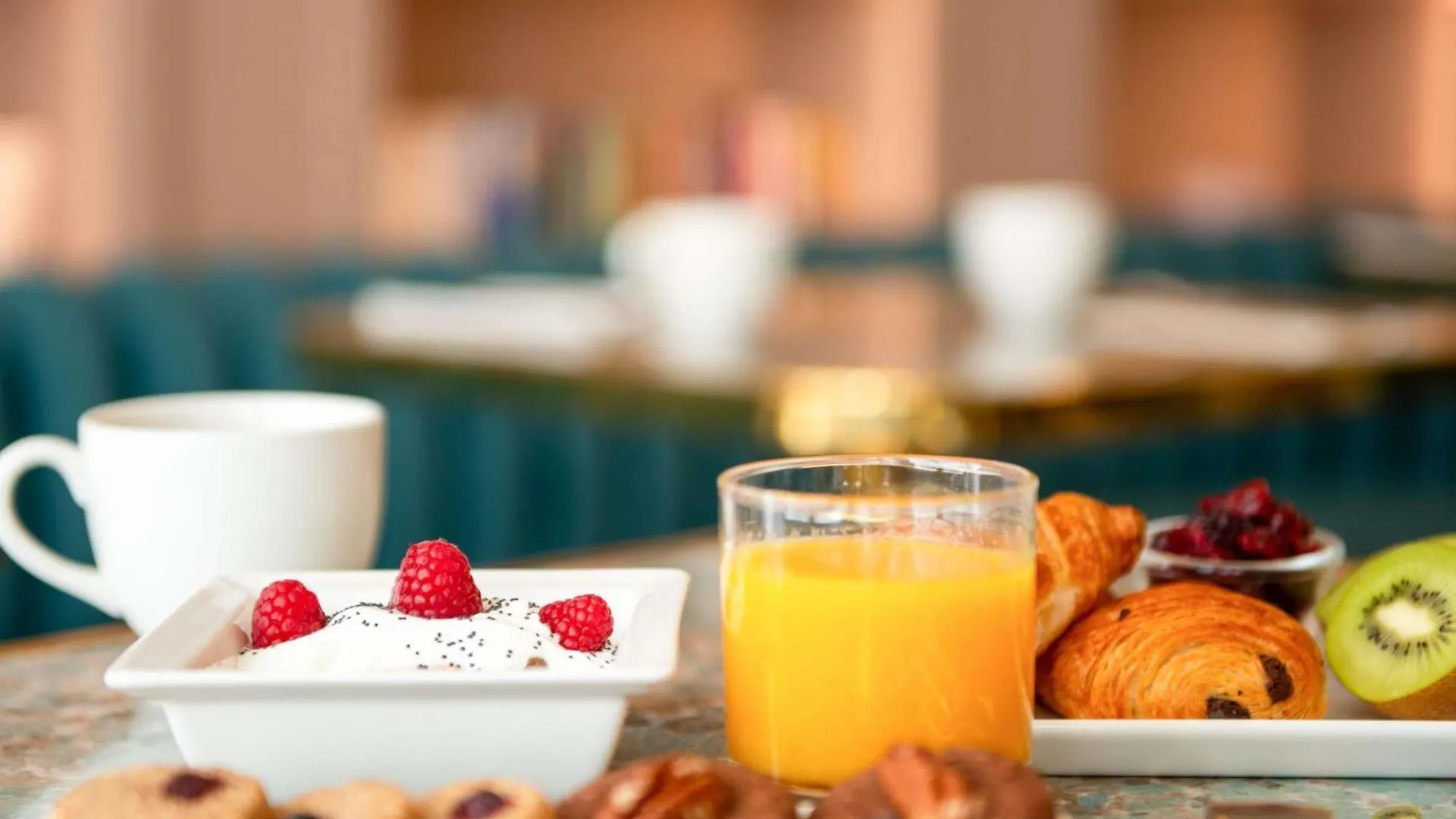 Mercure Pigalle Sacre Coeur Отель