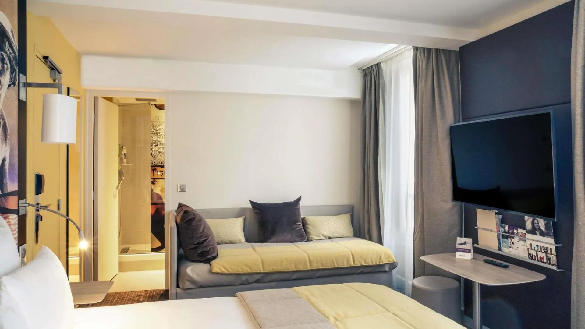 Отель Mercure Pigalle Sacre Coeur 4*