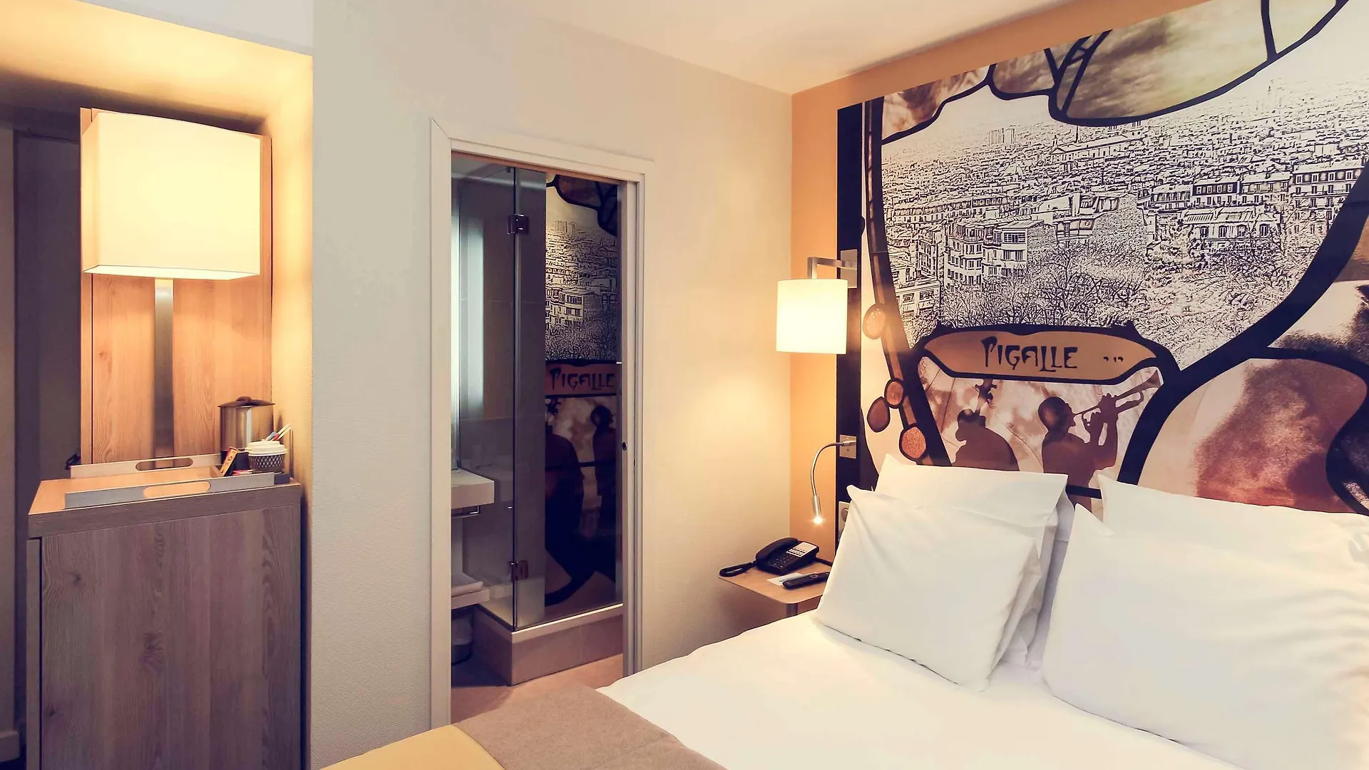 Mercure Pigalle Sacre Coeur 4* París