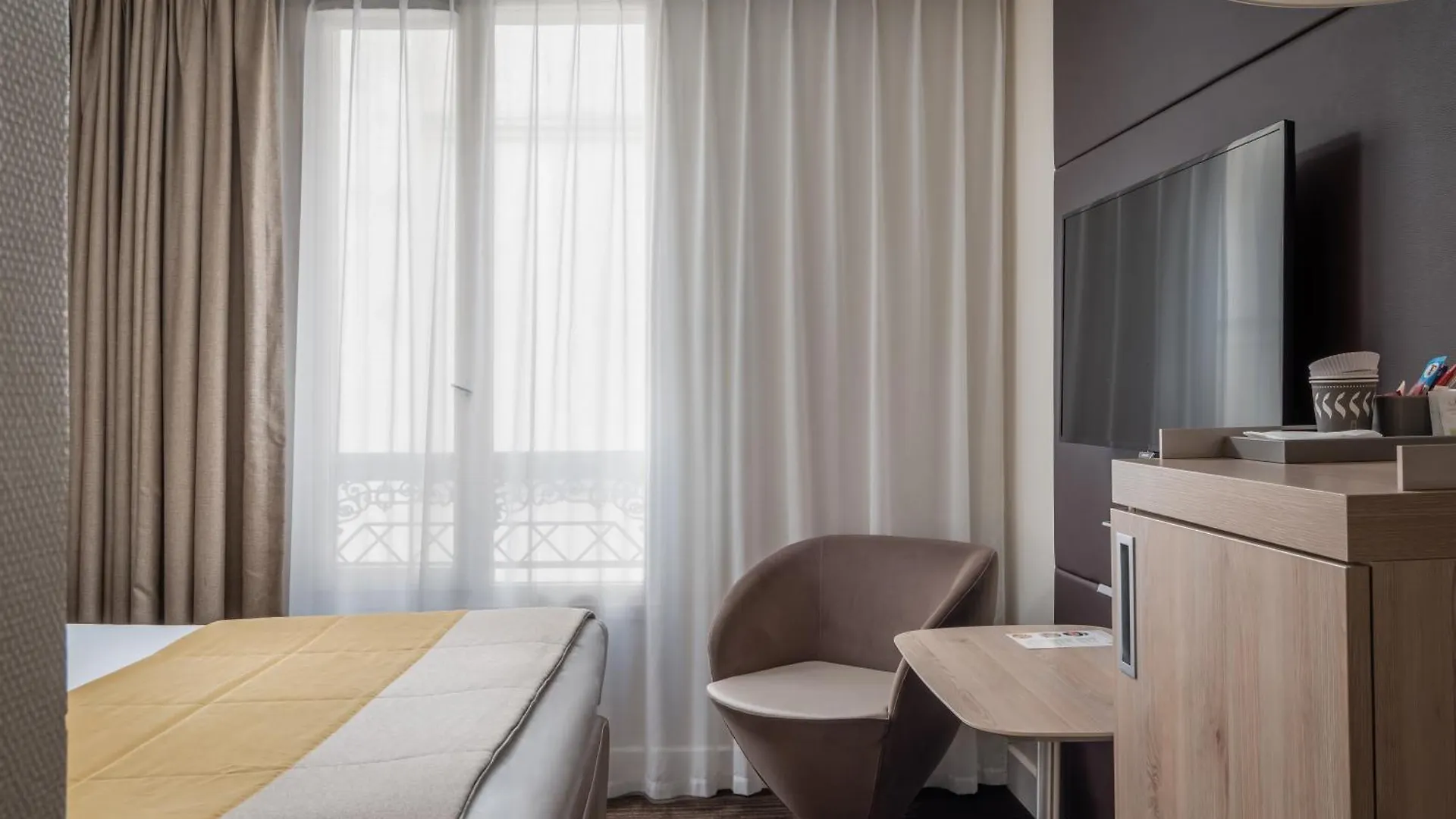 Hotel Mercure Pigalle Sacre Coeur