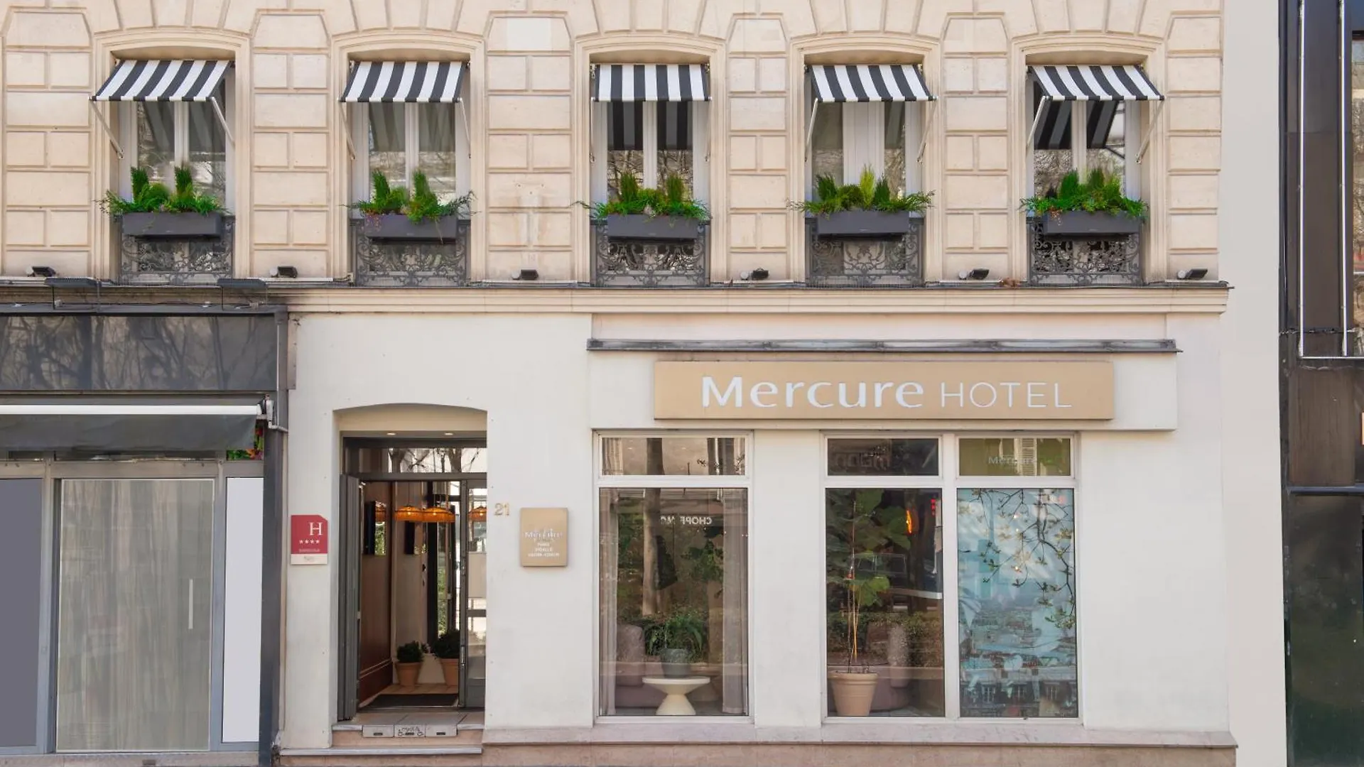 Hotel Mercure Pigalle Sacre Coeur 4*